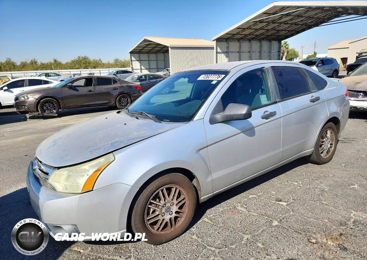 2010 Ford Focus Se VIN:1FAHP3FN8AW207341 - 1
