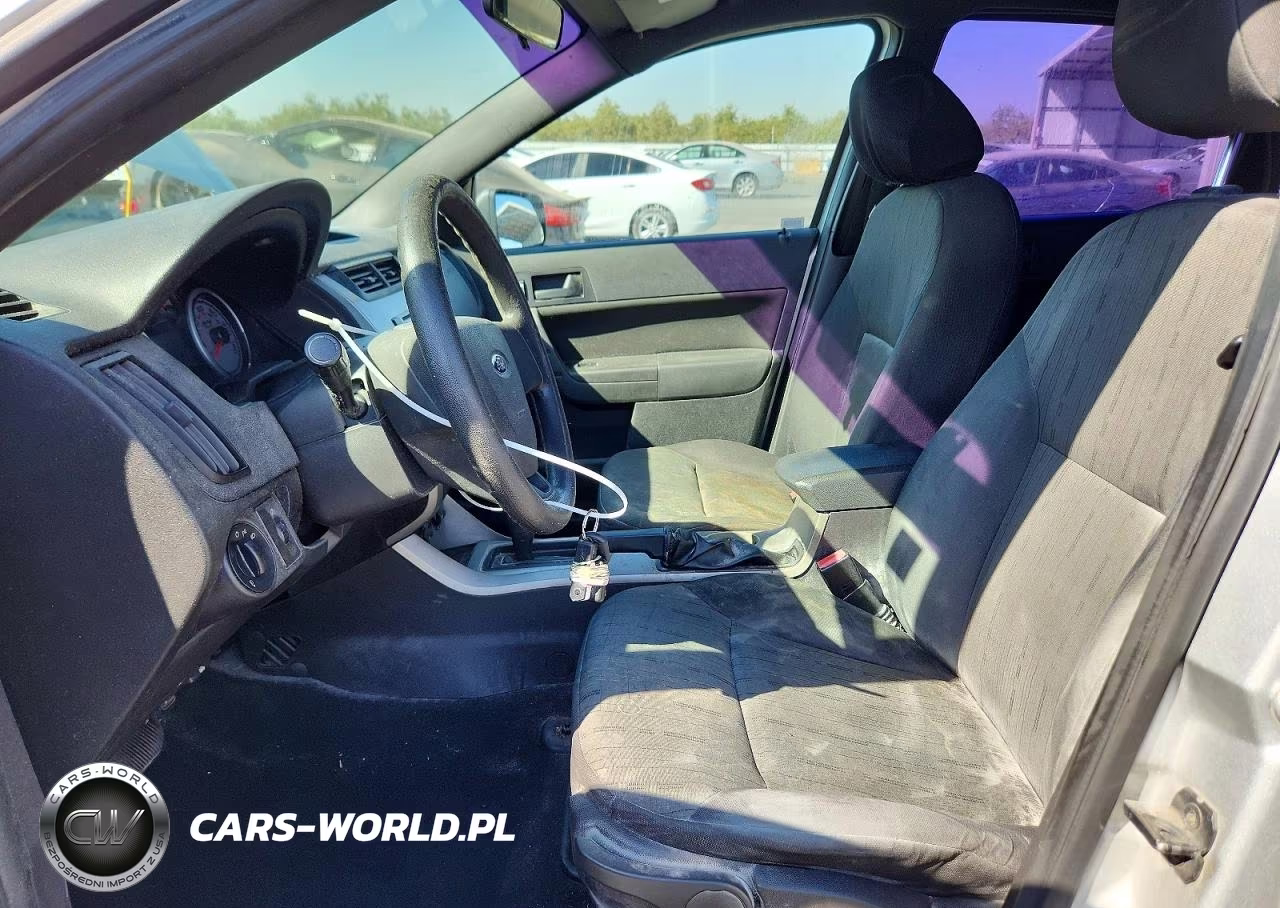 2010 Ford Focus Se VIN:1FAHP3FN8AW207341 - 7