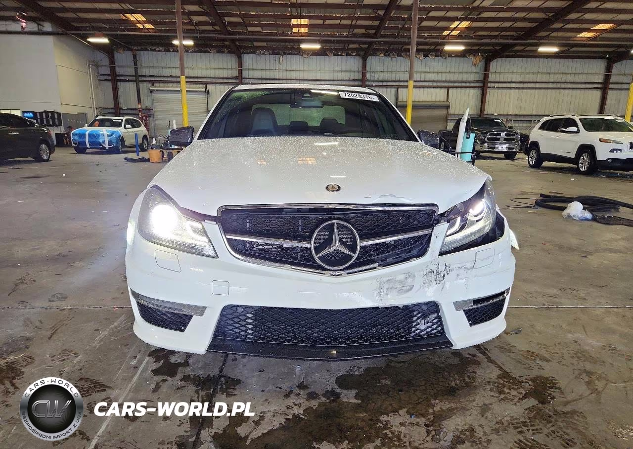 2014 Mercedes-Benz C 63 Amg VIN:WDDGF7HB4EA900676 - 5