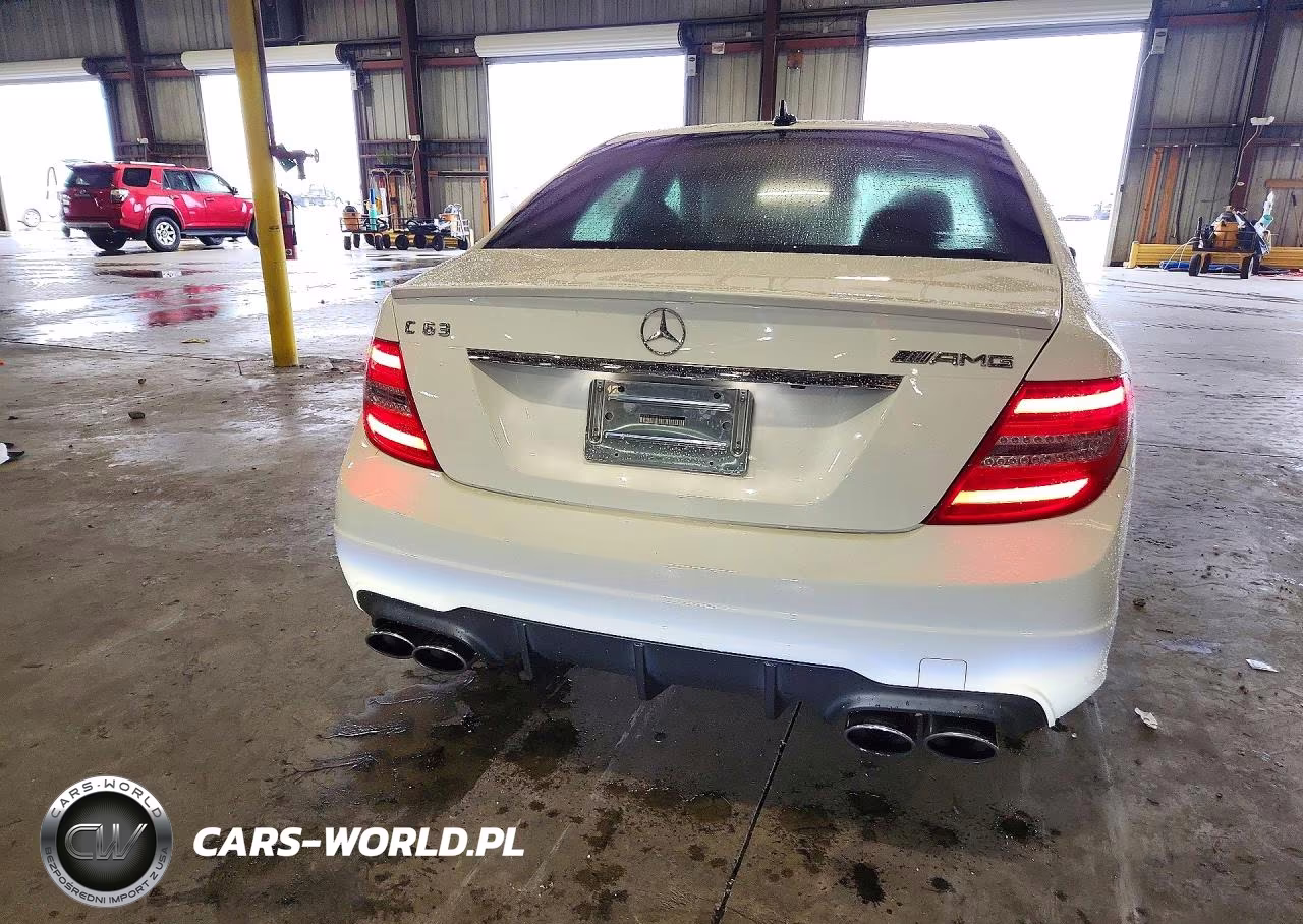 2014 Mercedes-Benz C 63 Amg VIN:WDDGF7HB4EA900676 - 6