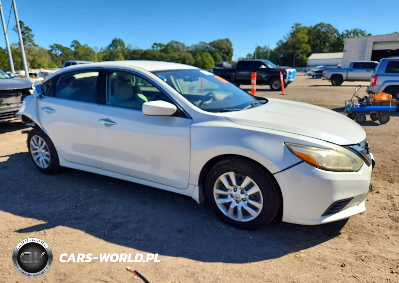2016 Nissan Altima 2.5 S VIN:1N4AL3APXGC118211 - 4
