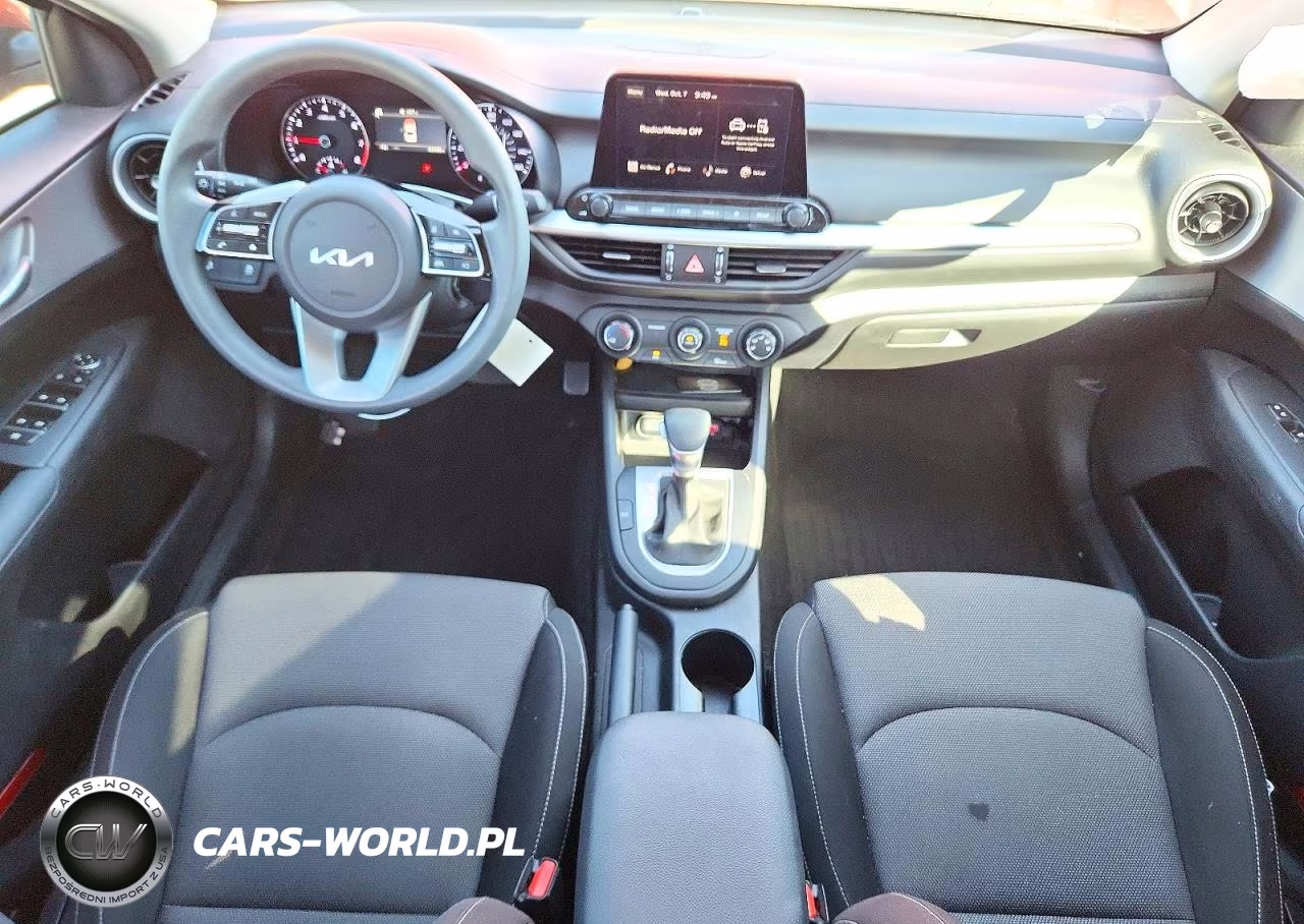 2024 Kia Forte Lxs VIN:3KPF24ADXRE699672 - 8