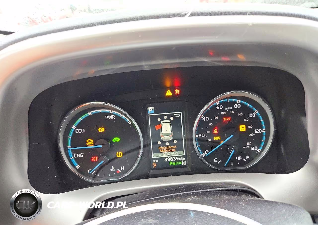 2017 Toyota Rav4 Hybrid Xle VIN:JTMRJREV8HD108030 - 9