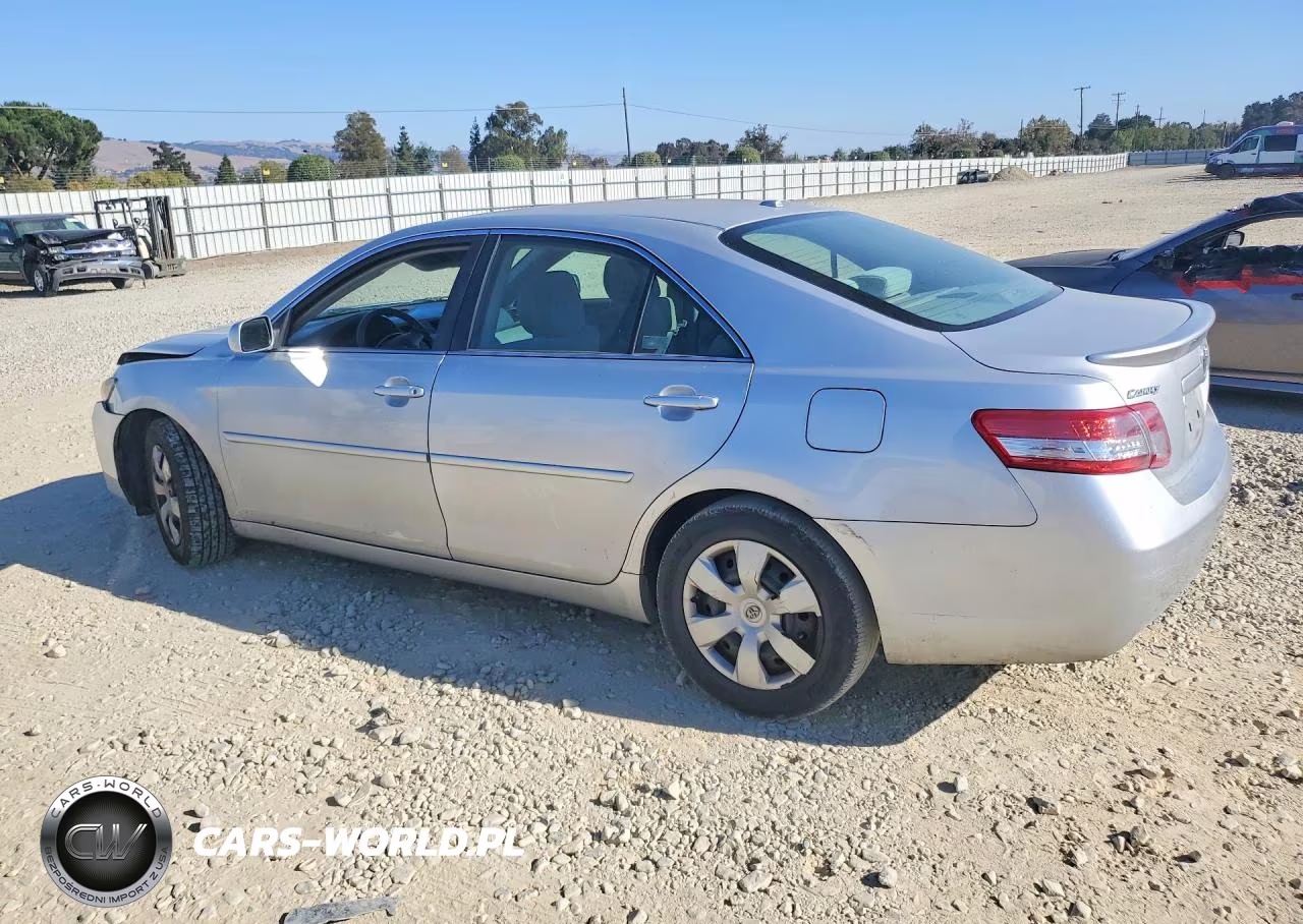 2010 Toyota Camry Le VIN:4T1BF3EK4AU042065 - 2