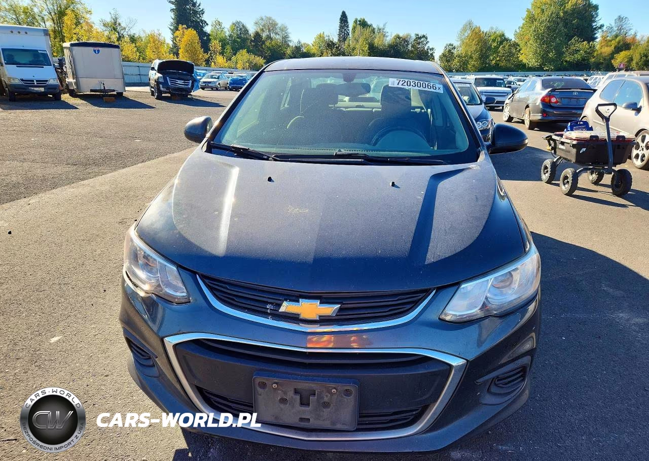 2018 Chevrolet Sonic Ls VIN:1G1JB5SGXJ4136399 - 5