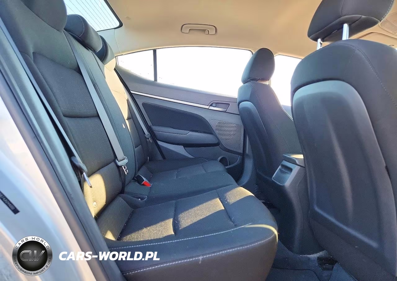 2018 Hyundai Elantra Sel VIN:5NPD84LF4JH244000 - 10