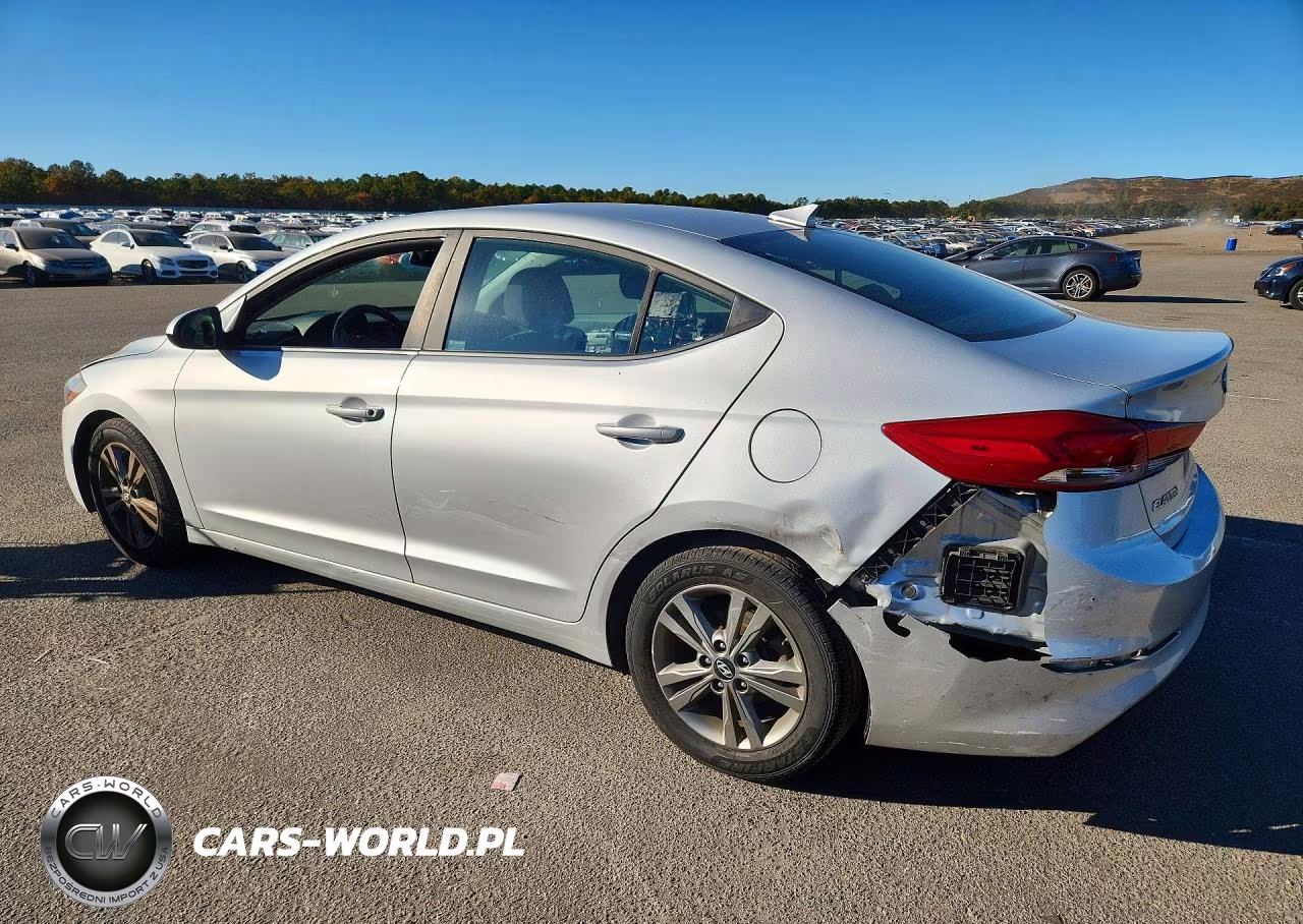 2018 Hyundai Elantra Sel VIN:5NPD84LF4JH244000 - 2