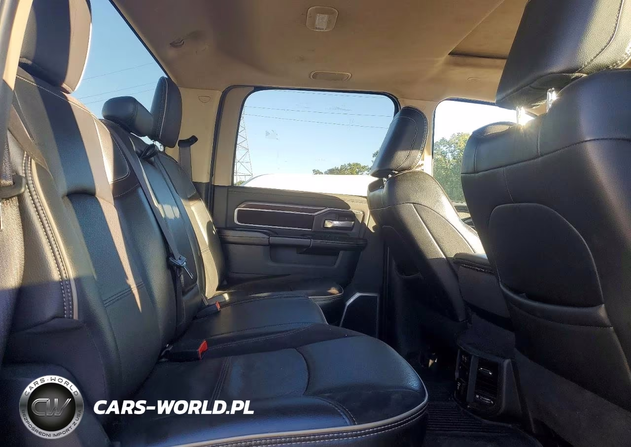 2022 Ram 2500 Laramie VIN:3C6UR5FL2NG115893 - 10