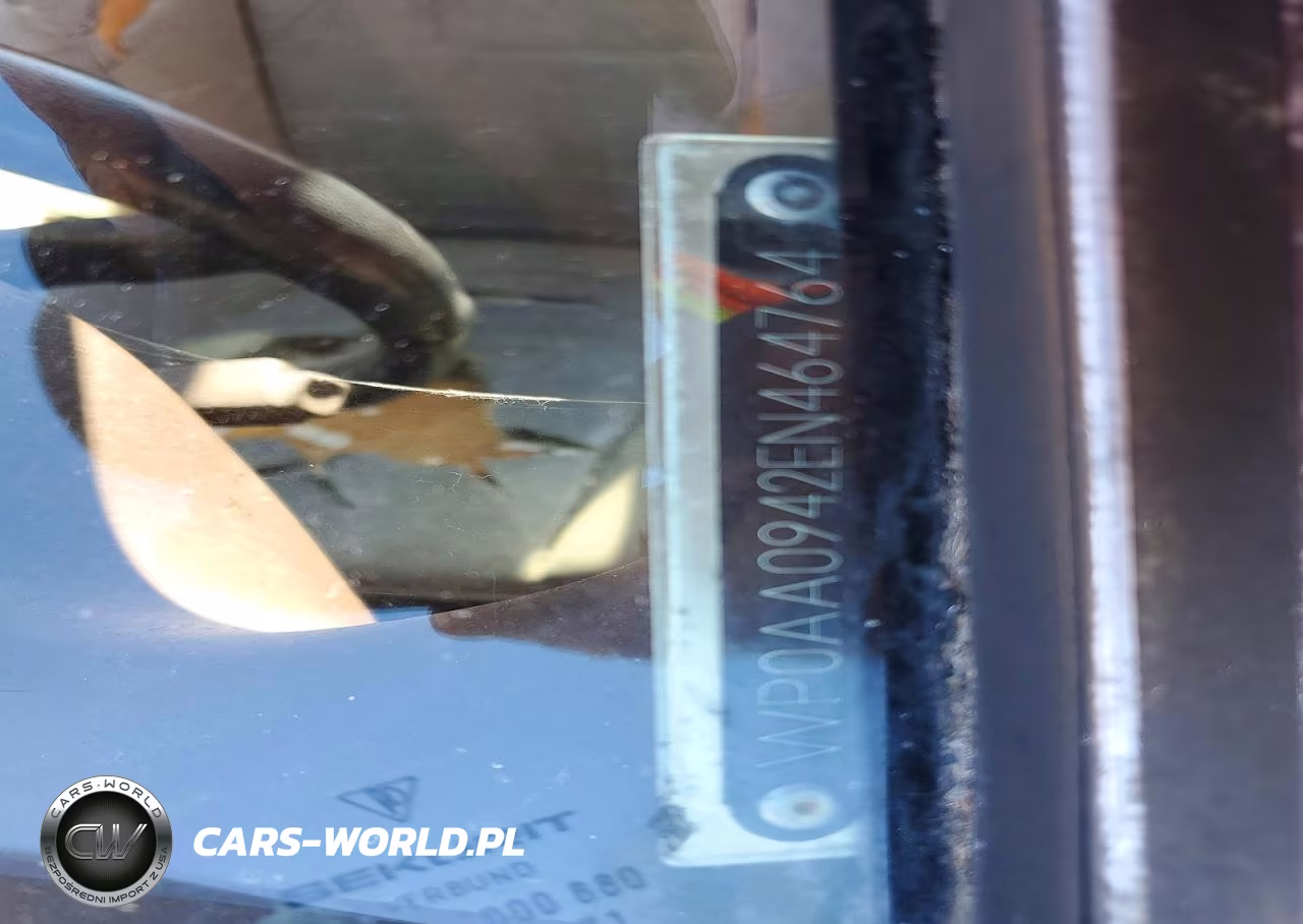 1984 Porsche 944 VIN:WP0AA0942EN464764 - 12