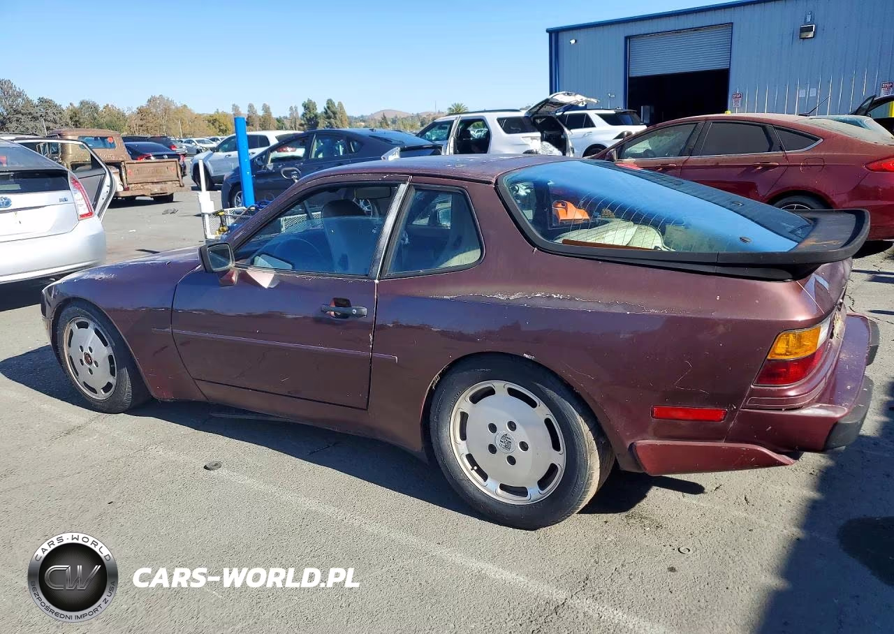 1984 Porsche 944 VIN:WP0AA0942EN464764 - 2