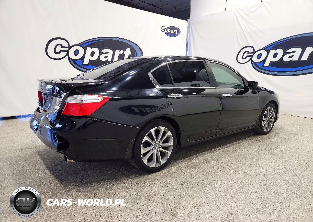 2015 Honda Accord Sport VIN:1HGCR2F51FA032333 - 3