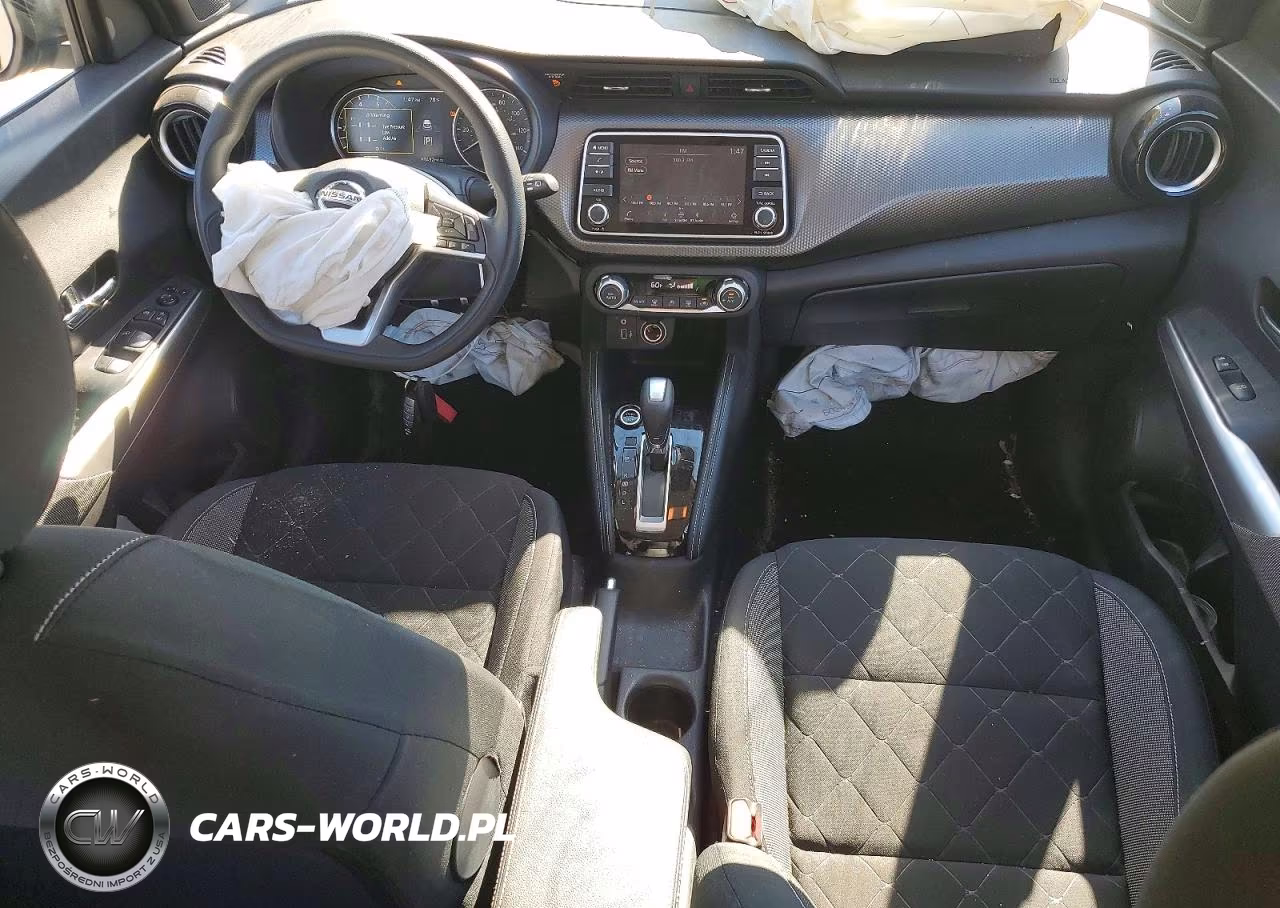 2020 Nissan Kicks Sv VIN:3N1CP5CV6LL548415 - 8