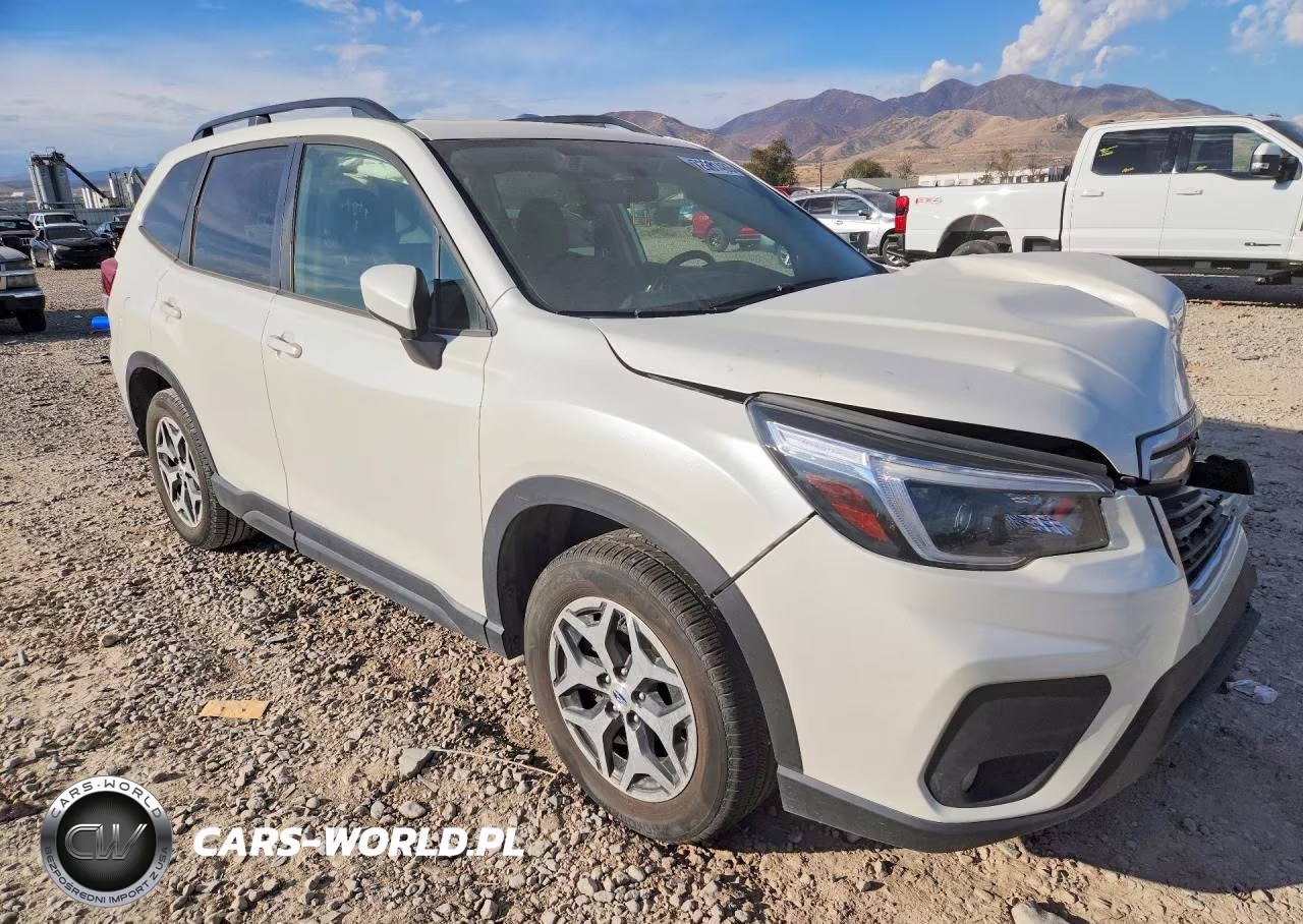 2021 Subaru Forester Premium VIN:JF2SKAFC4MH429693 - 4
