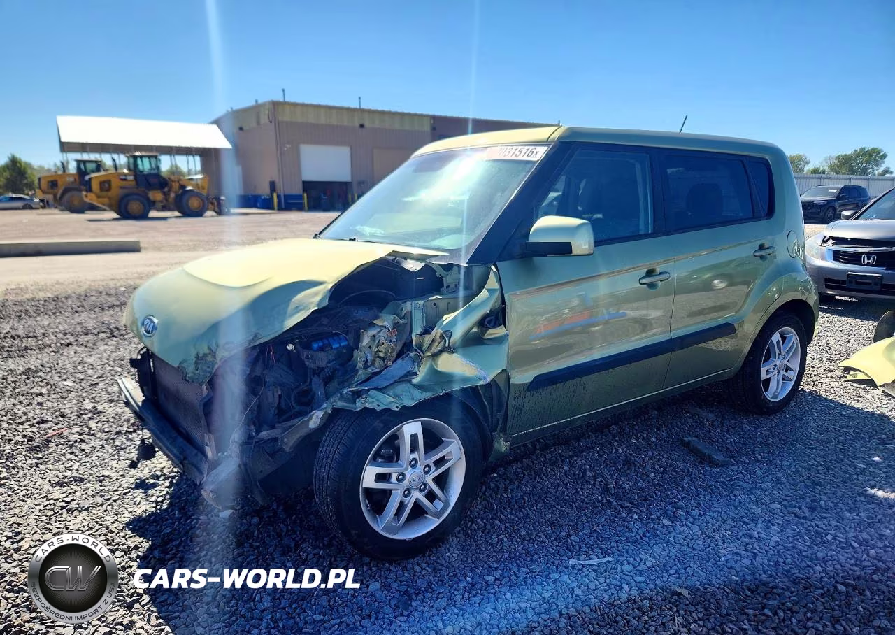 2011 Kia Soul + VIN:KNDJT2A20B7225018 - 1