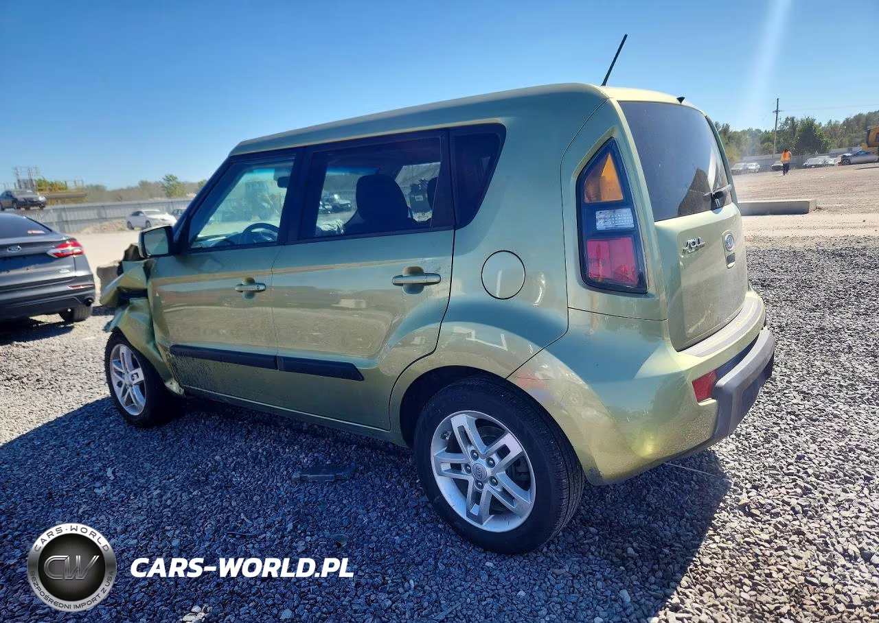 2011 Kia Soul + VIN:KNDJT2A20B7225018 - 2