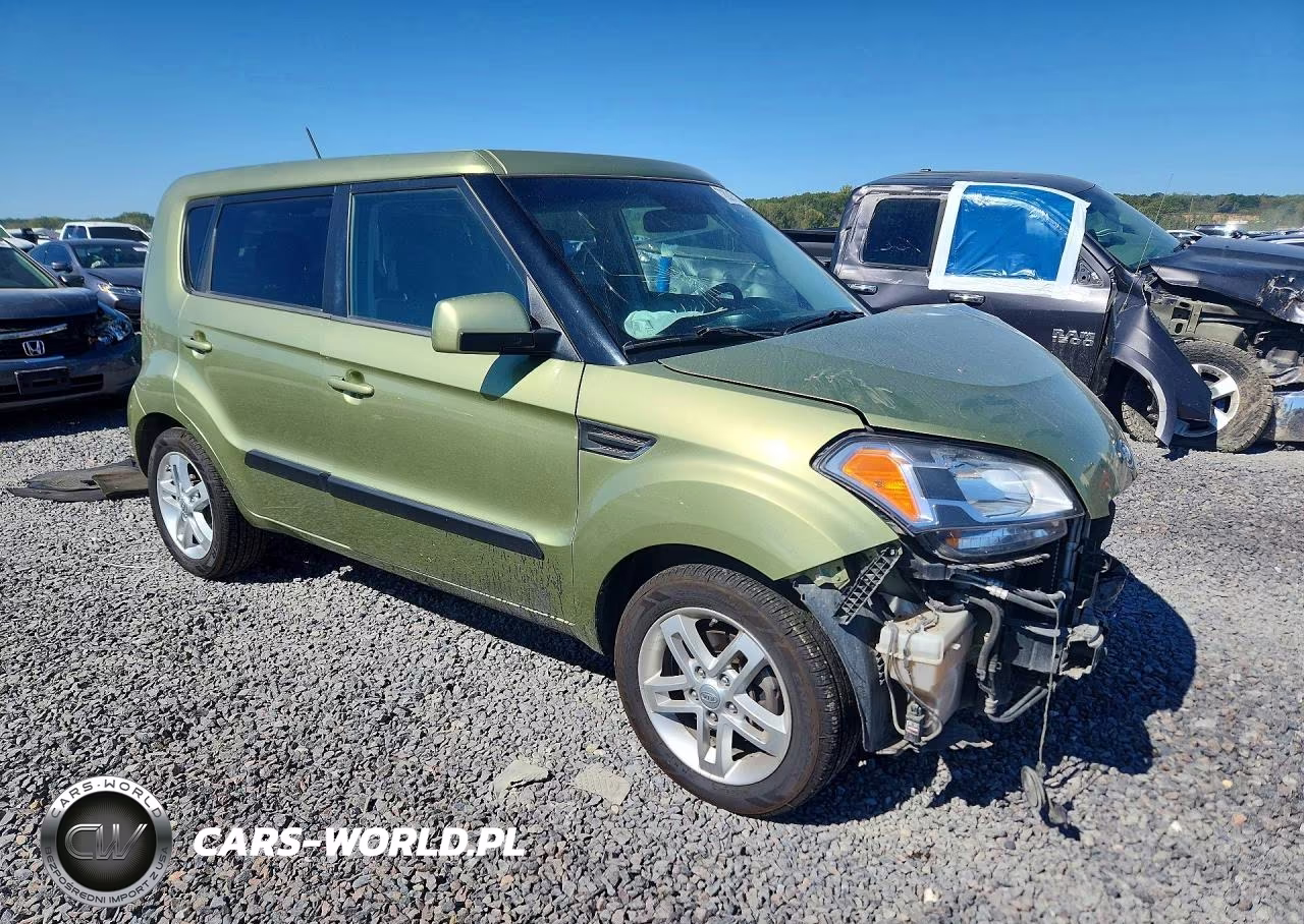 2011 Kia Soul + VIN:KNDJT2A20B7225018 - 4