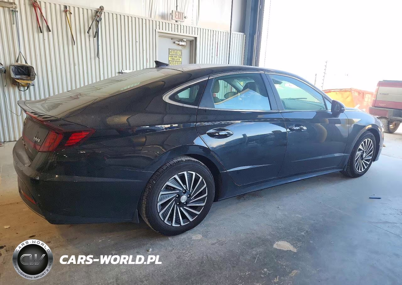 2021 Hyundai Sonata Hybrid Limited VIN:KMHL54JJXMA024007 - 3