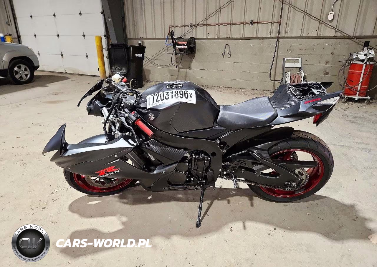 2017 Suzuki Gsx-R600 VIN:JS1GN7FA8H2100589 - 3