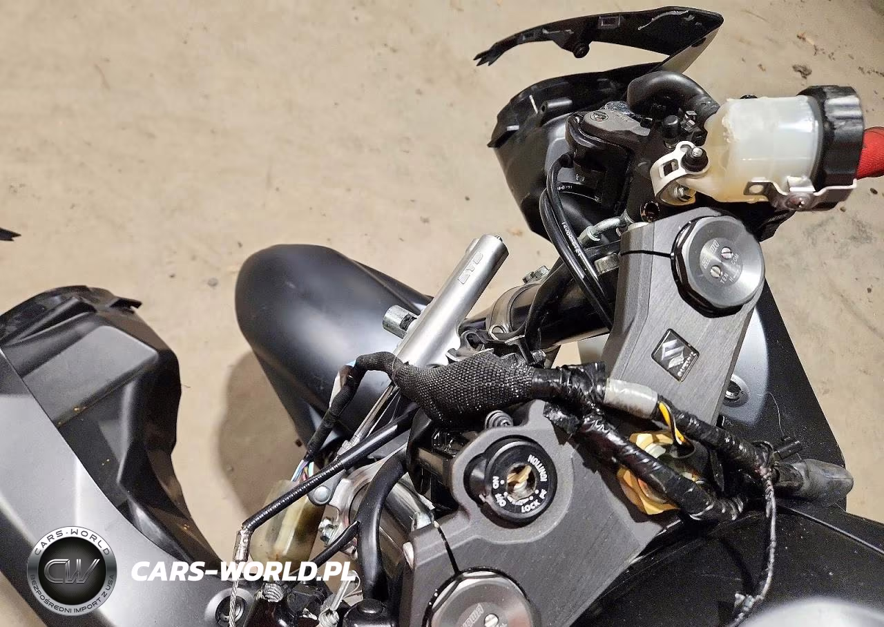 2017 Suzuki Gsx-R600 VIN:JS1GN7FA8H2100589 - 7