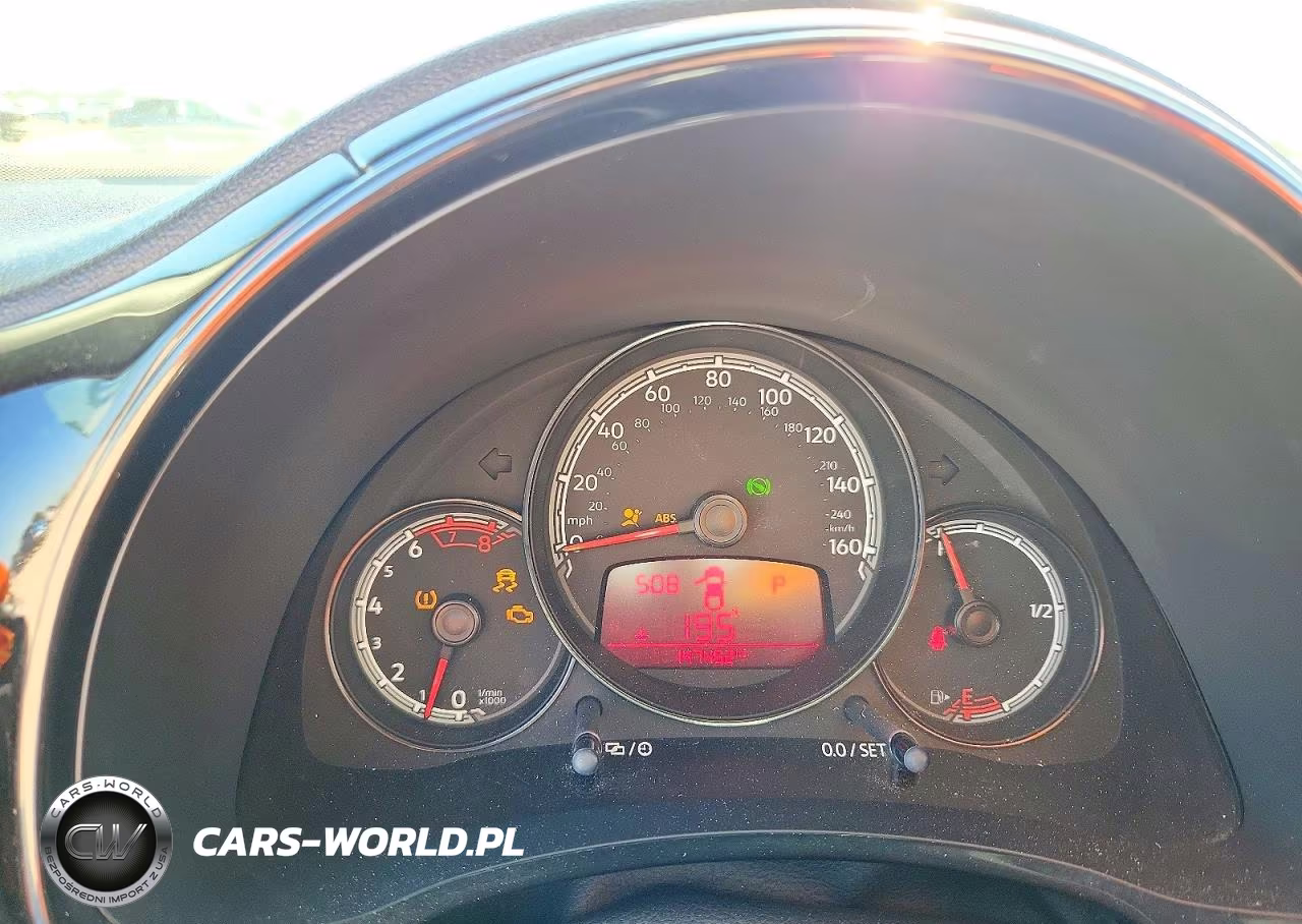 2017 Volkswagen Beetle 1.8T VIN:3VWF17AT5HM628179 - 9