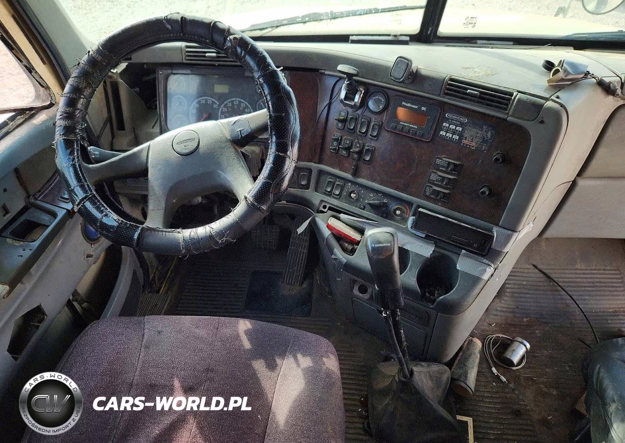 2005 Freightliner Columbia 120 Dump Truck VIN:1FUJA6CK15LN29909 - 8