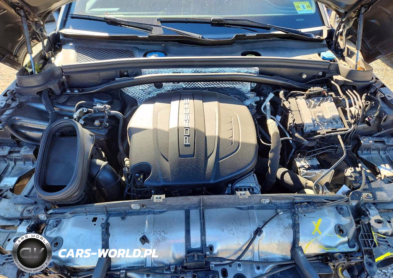 2020 Porsche Macan VIN:WP1AA2A53LLB12462 - 12