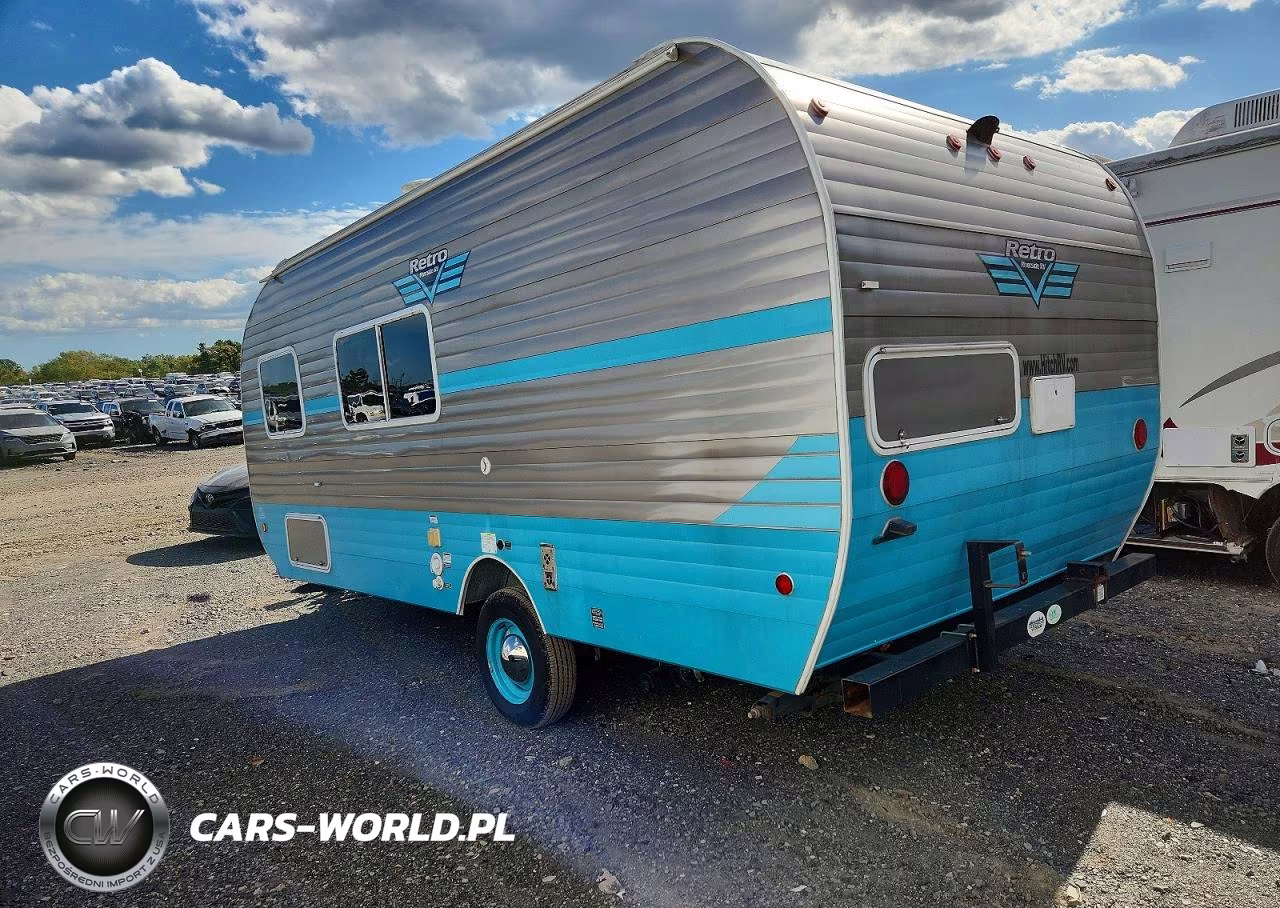 2019 Riverside Retro Camper VIN:59CCC2011KL001392 - 3