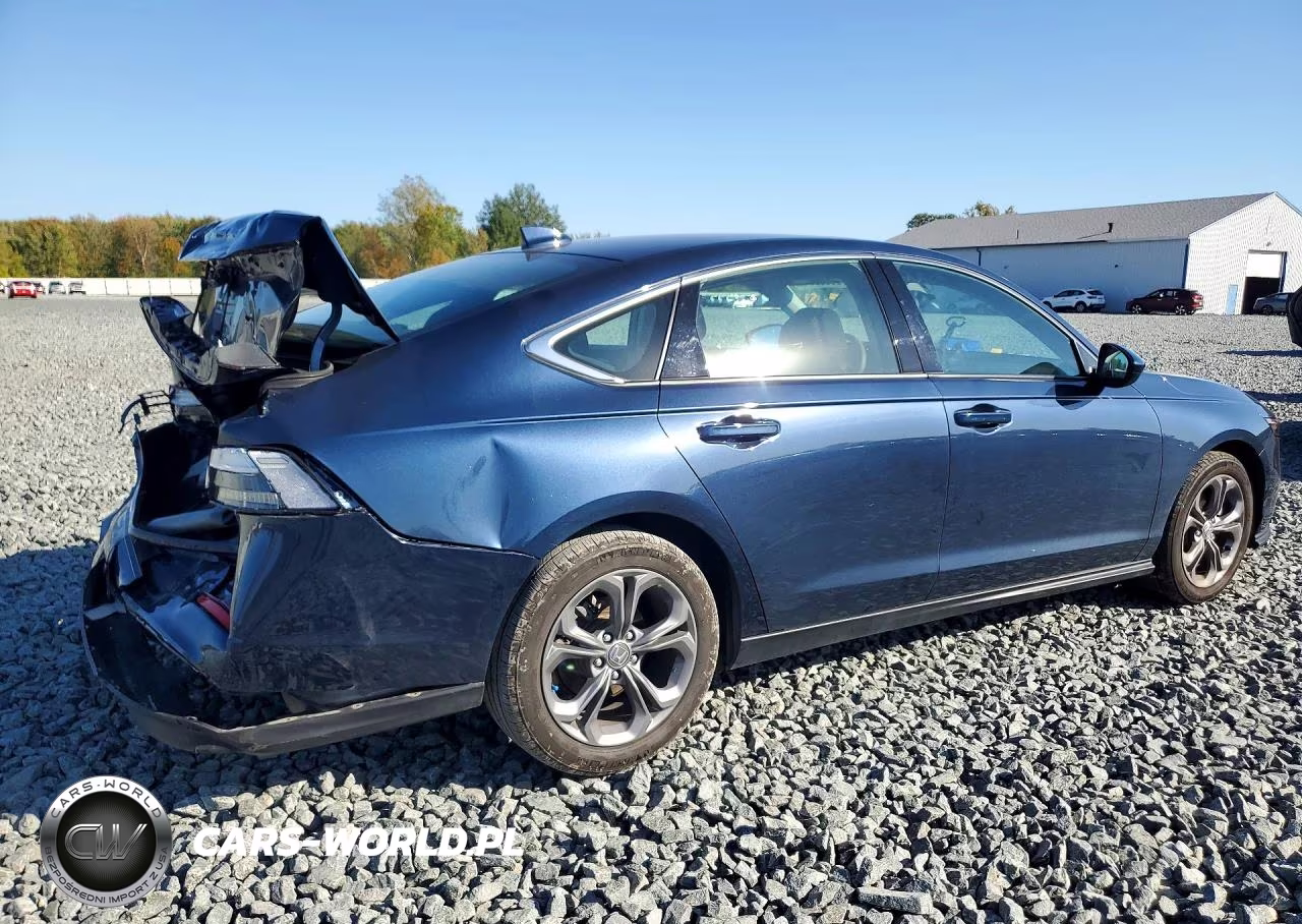 2024 Honda Accord Ex VIN:1HGCY1F3XRA070482 - 3