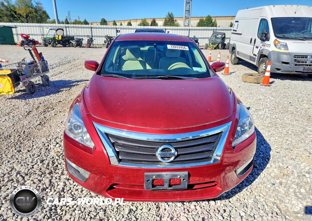 2014 Nissan Altima 2.5 S VIN:1N4AL3AP5EC104911 - 5
