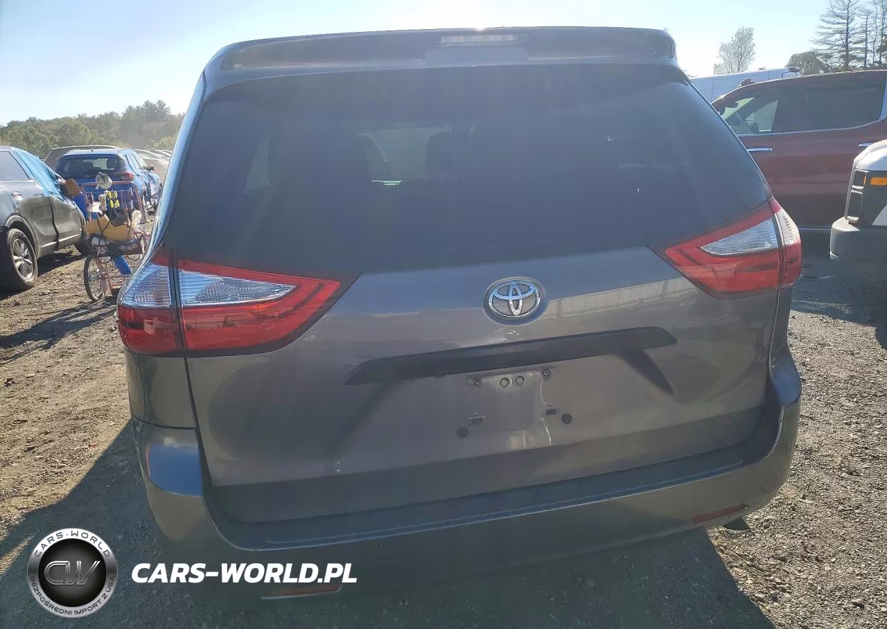 2015 Toyota Sienna L 7-Passenger VIN:5TDZK3DC0FS596157 - 6