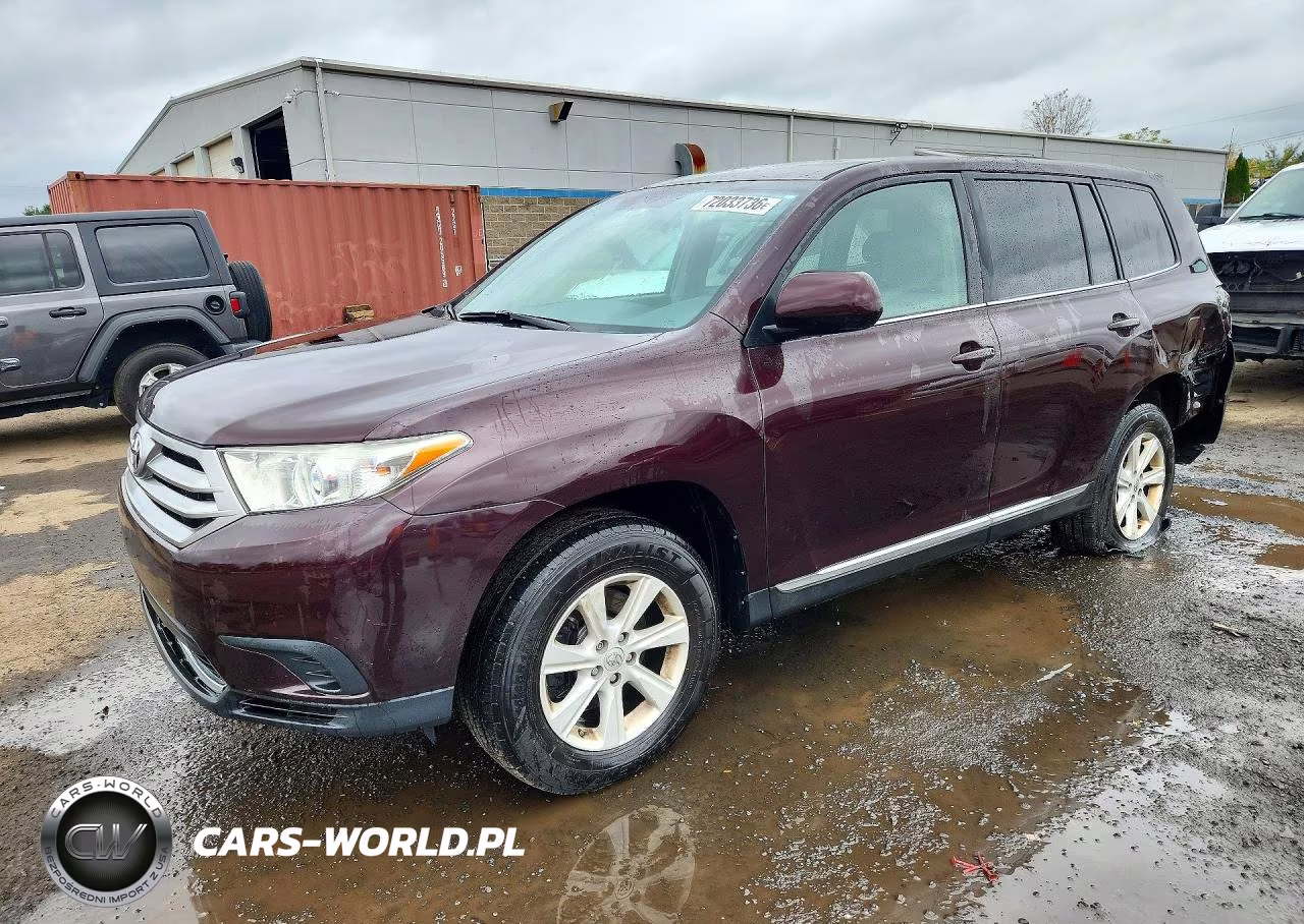 2013 Toyota Highlander Base – zdjęcie 1 z 14