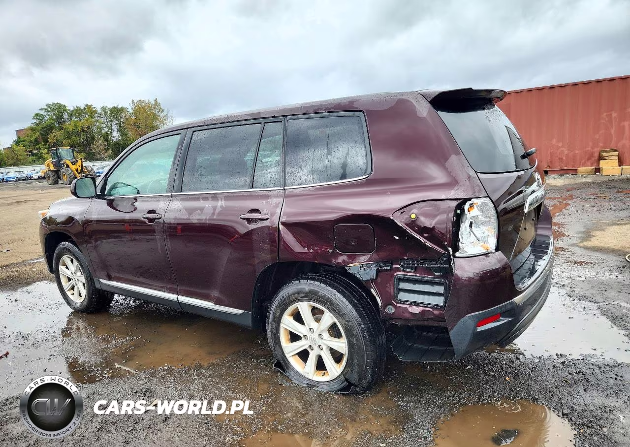 2013 Toyota Highlander Base VIN:5TDBK3EH4DS194019 - 2