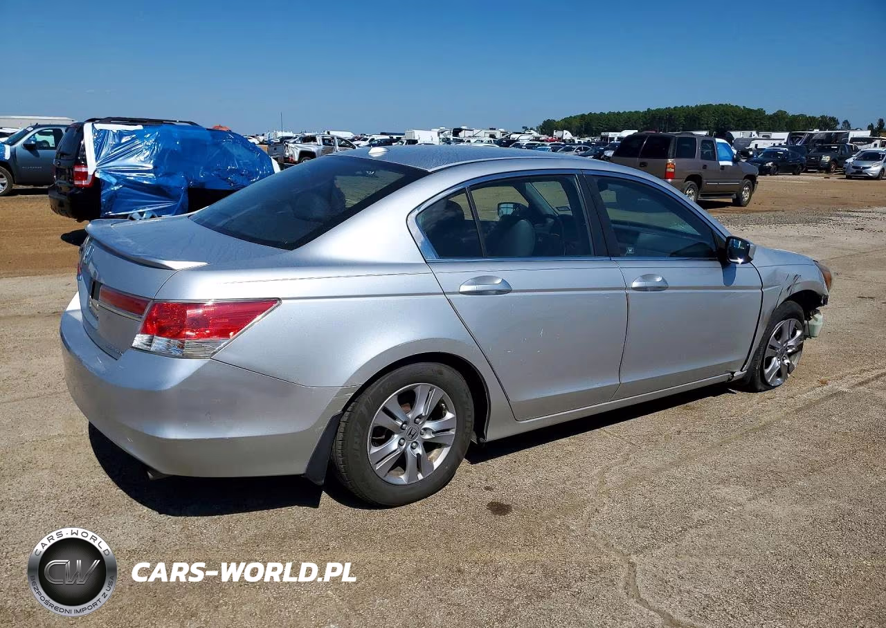 2012 Honda Accord Se VIN:1HGCP2F64CA067765 - 3