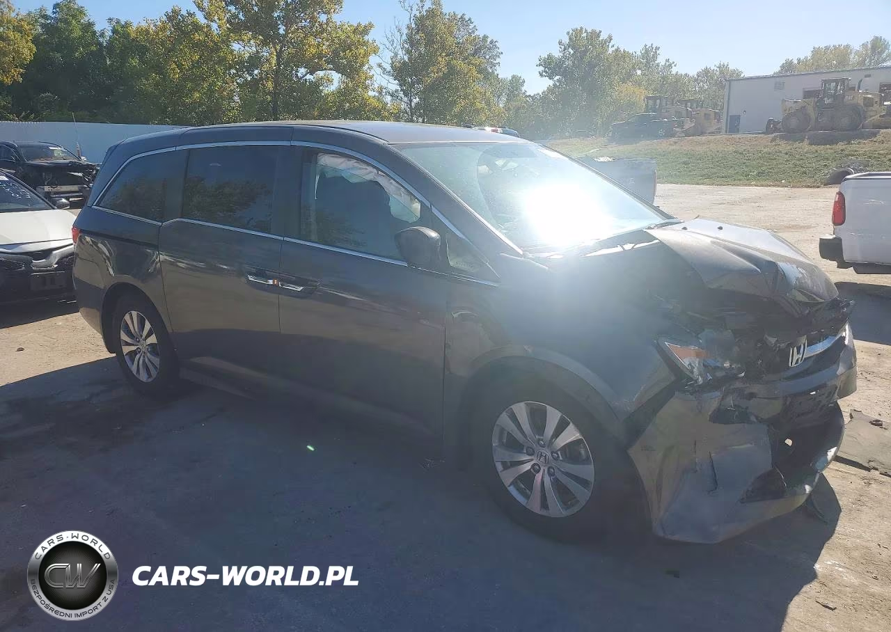 2016 Honda Odyssey Se VIN:5FNRL5H34GB025635 - 4