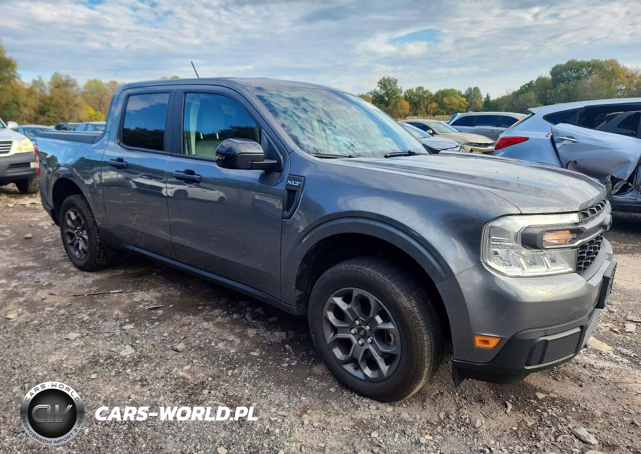 2024 Ford Maverick Xlt VIN:3FTTW8J92RRA08203 - 4