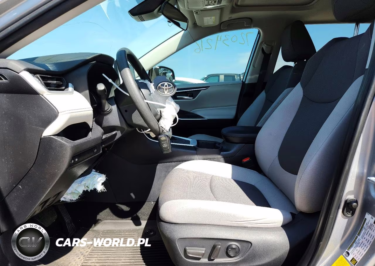 2024 Toyota Rav4 Xle VIN:2T3W1RFV8RC303214 - 7