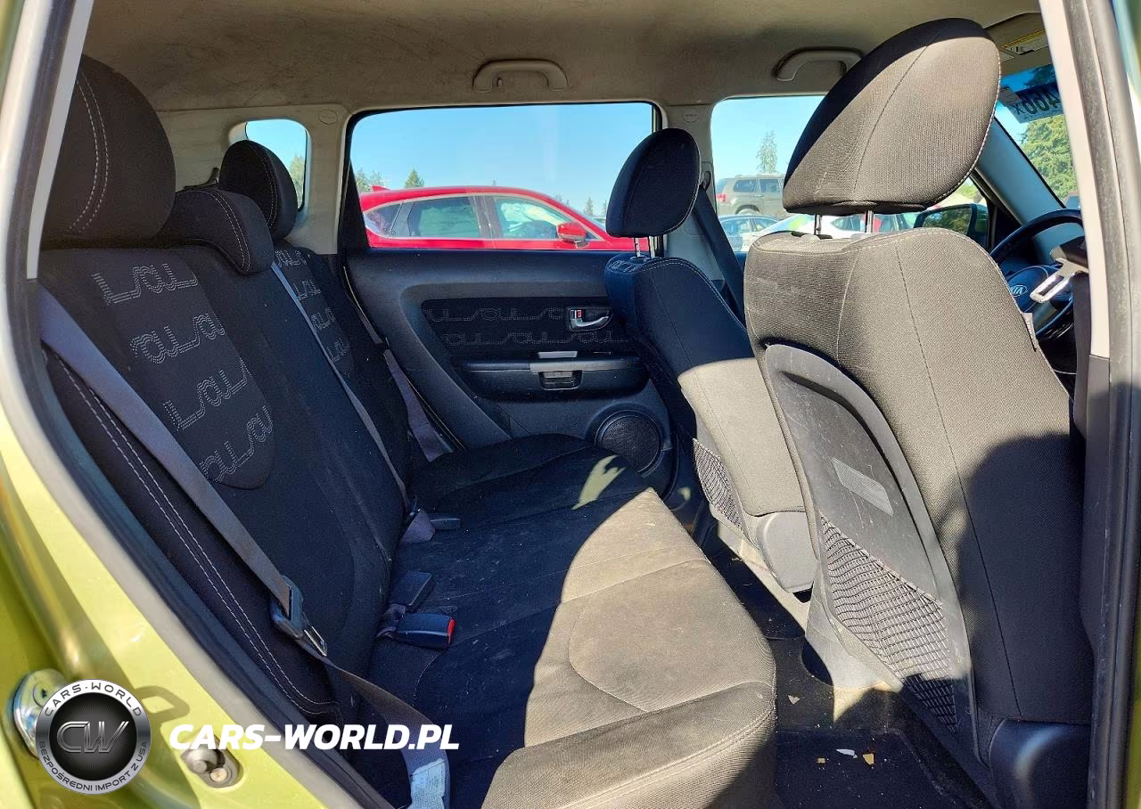 2013 Kia Soul + VIN:KNDJT2A61D7513023 - 11