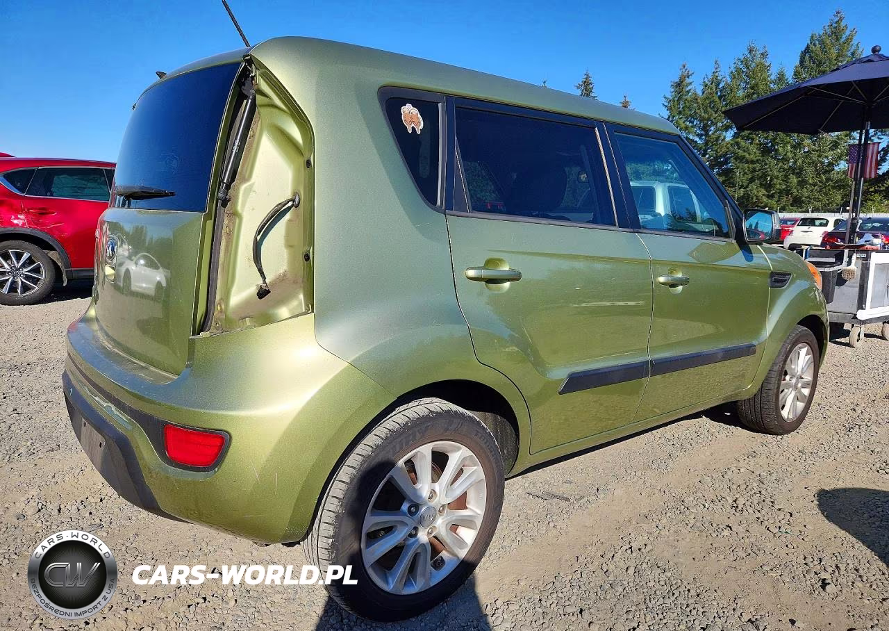 2013 Kia Soul + VIN:KNDJT2A61D7513023 - 3