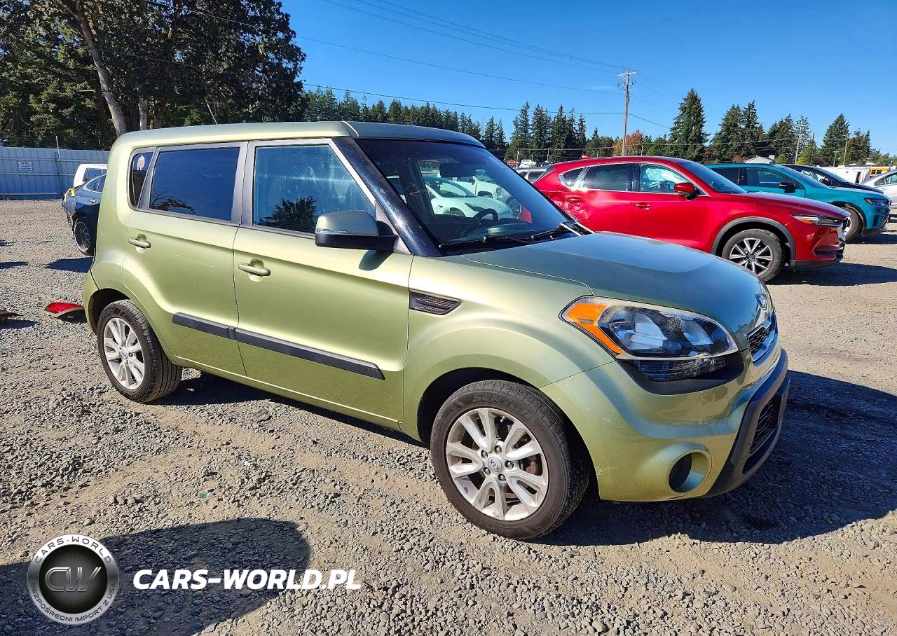 2013 Kia Soul + VIN:KNDJT2A61D7513023 - 4