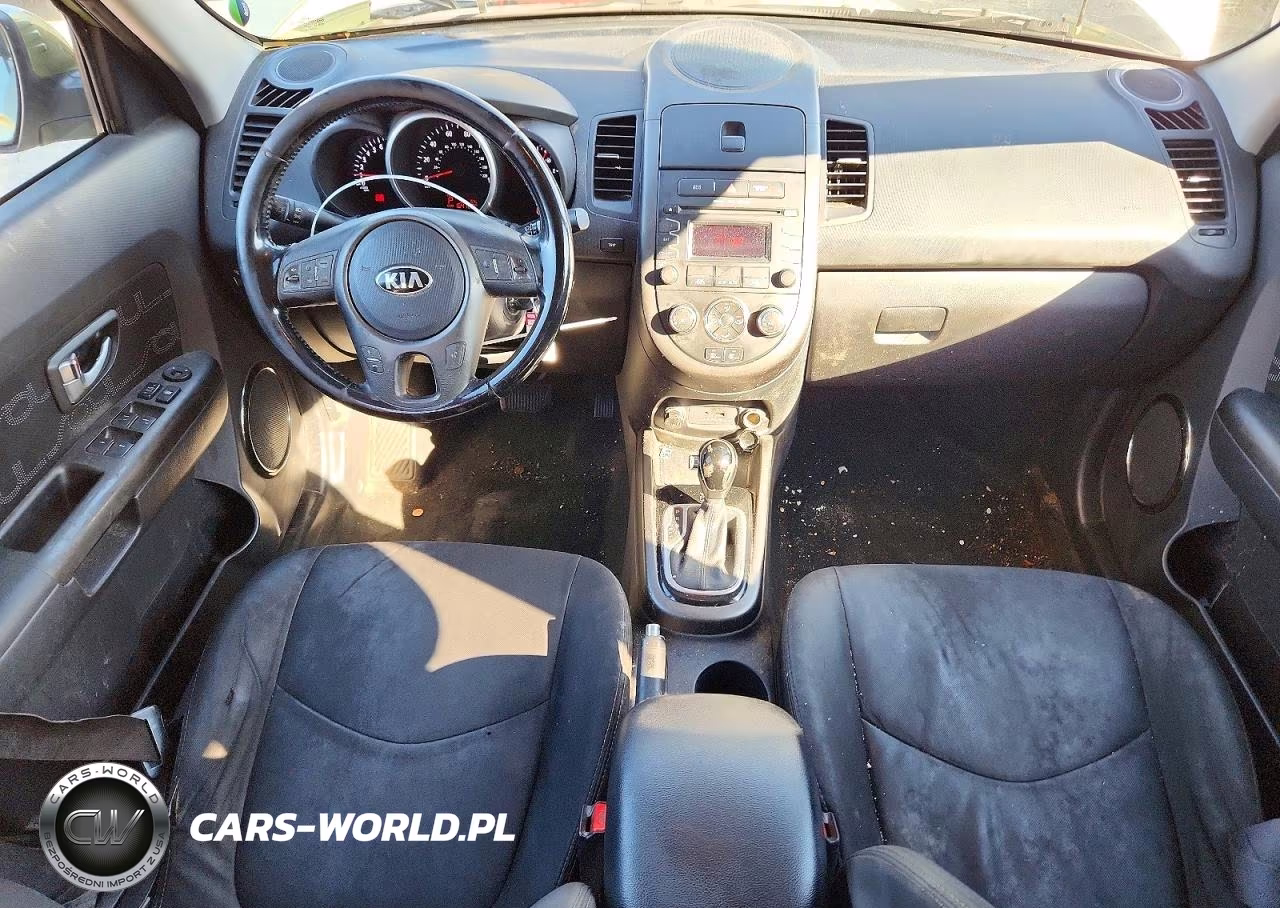 2013 Kia Soul + VIN:KNDJT2A61D7513023 - 8