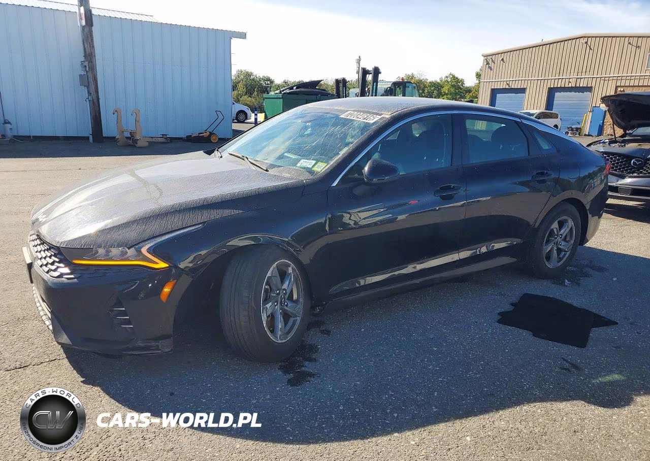 2023 Kia K5 Lxs VIN:5XXG14J23PG196110 - 1