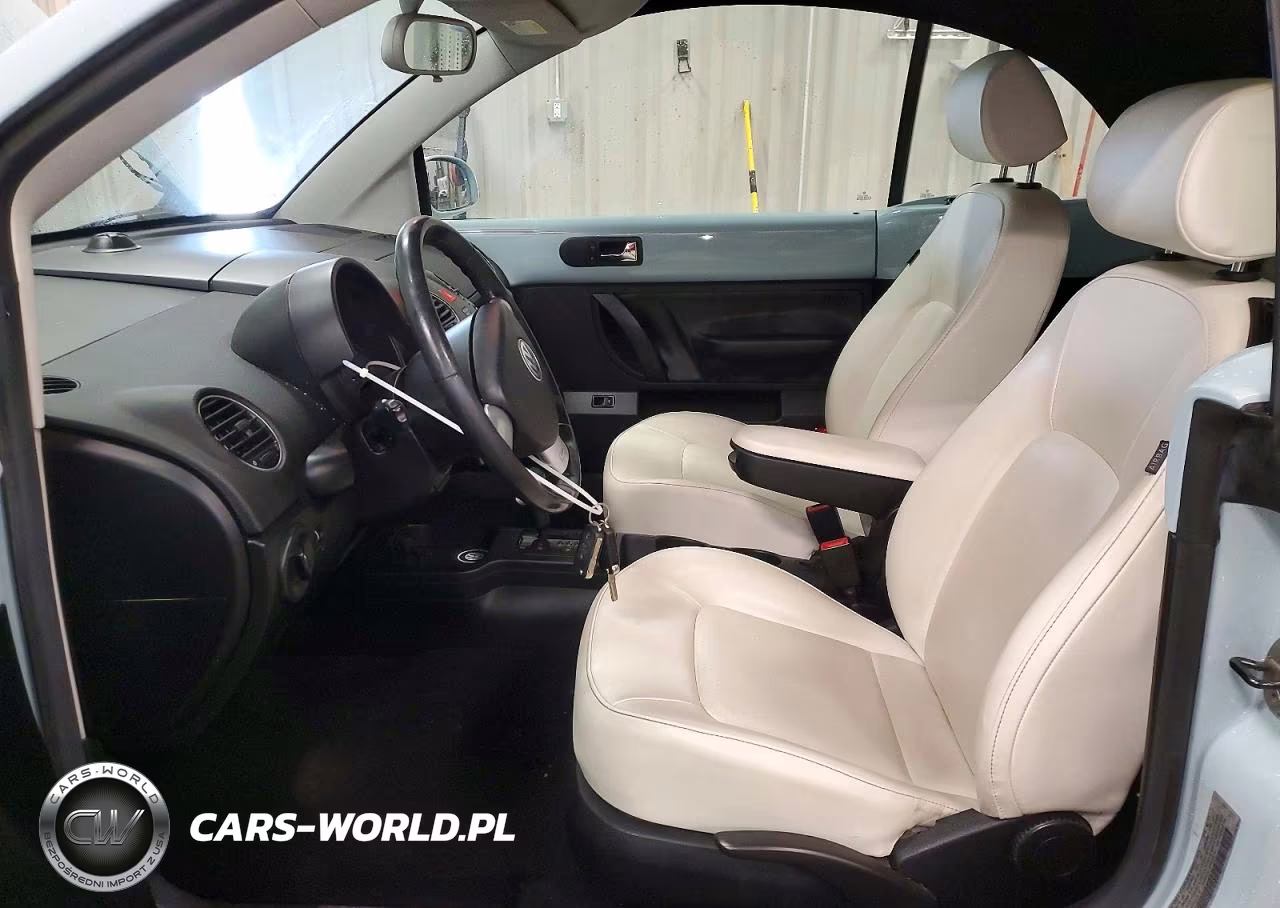 2010 Volkswagen New Beetle VIN:3VWRW3AL8AM003742 - 7