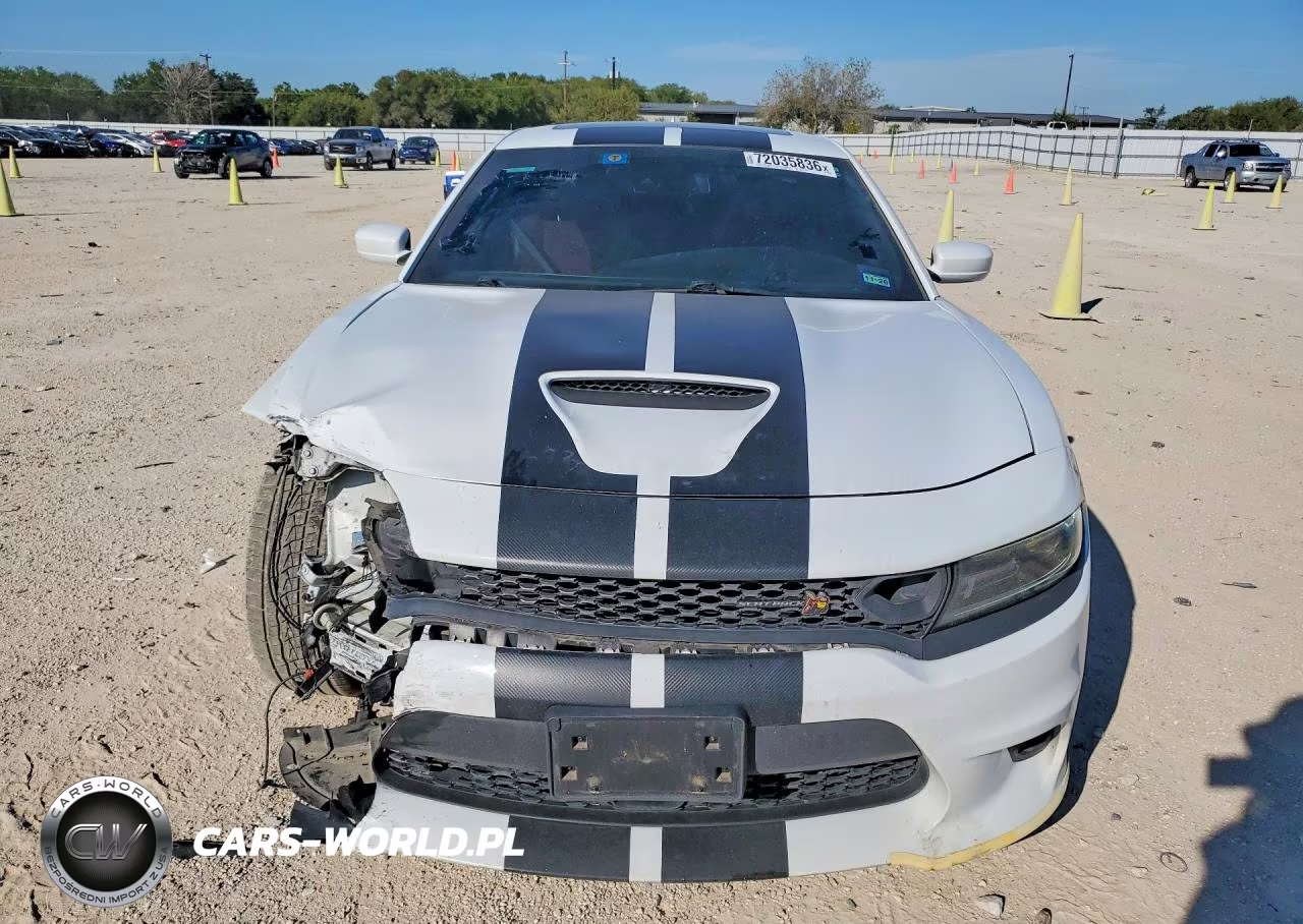 2019 Dodge Charger Scat Pack VIN:2C3CDXGJ2KH718323 - 5