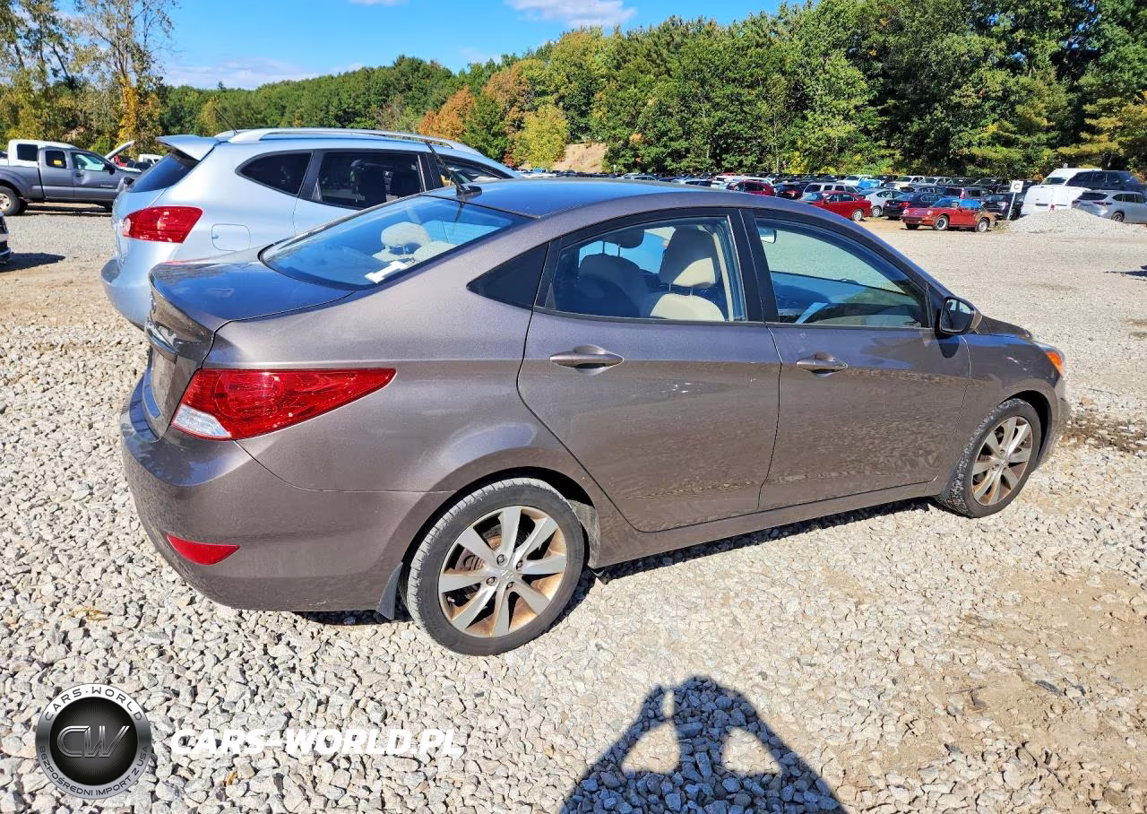 2014 Hyundai Accent Gls VIN:KMHCU4AE6EU590087 - 3