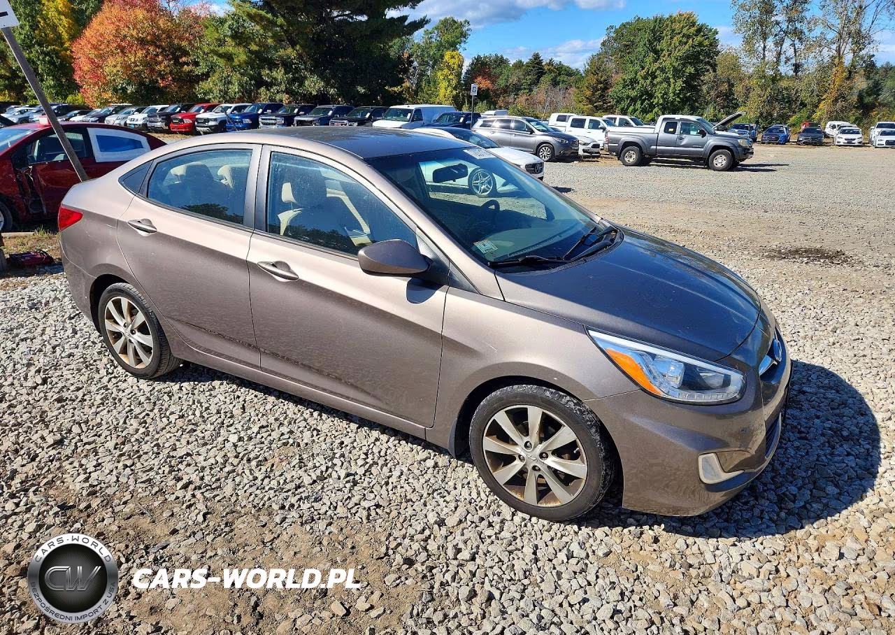 2014 Hyundai Accent Gls VIN:KMHCU4AE6EU590087 - 4