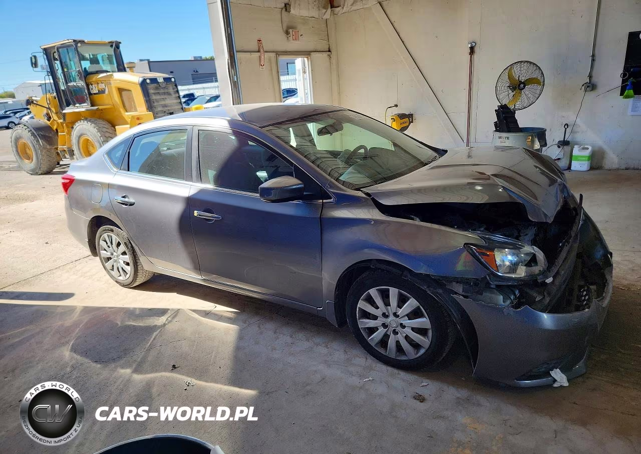 2016 Nissan Sentra S VIN:3N1AB7AP1GY288357 - 4