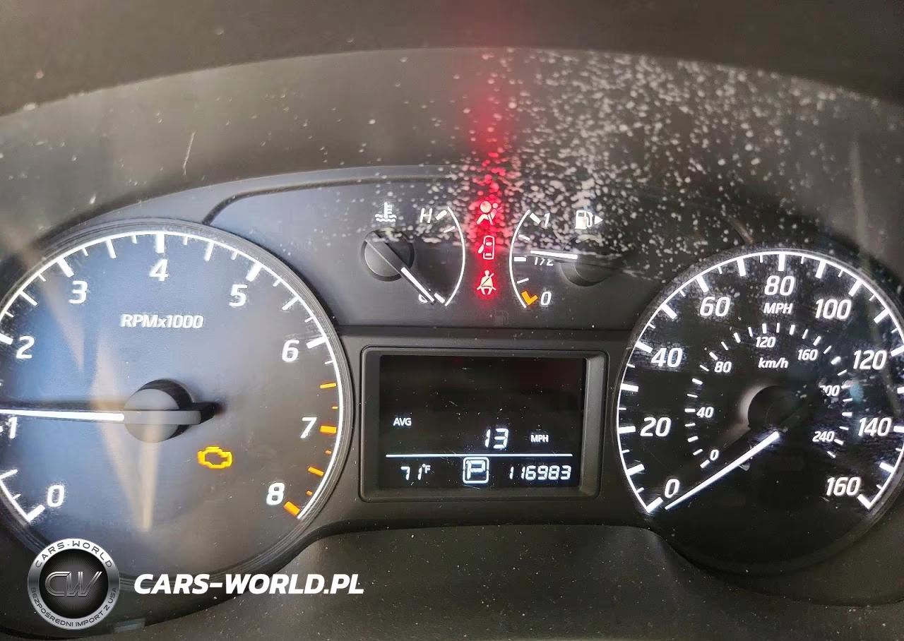 2016 Nissan Sentra S VIN:3N1AB7AP1GY288357 - 9