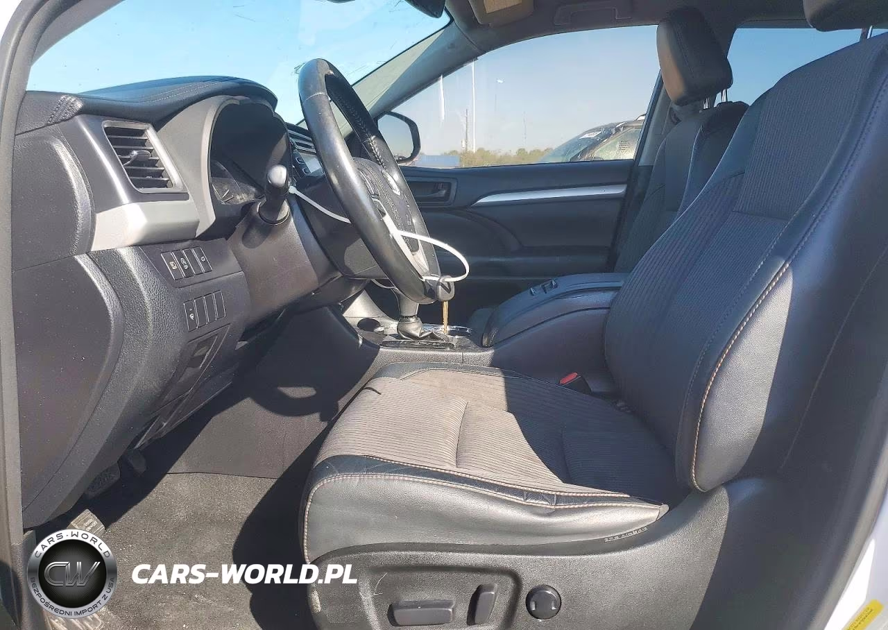 2017 Toyota Highlander Le Plus VIN:5TDZZRFH6HS209380 - 8
