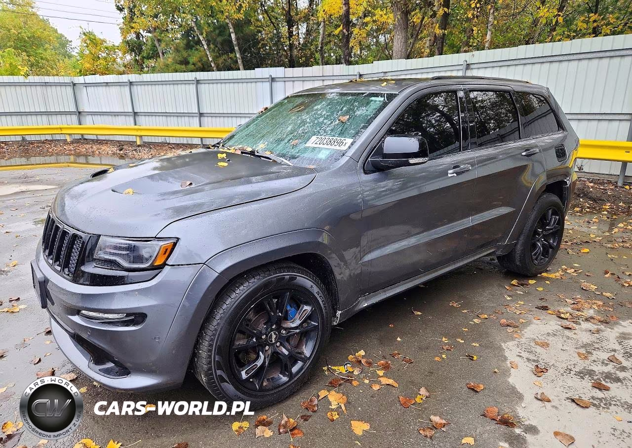 2016 Jeep Grand Cherokee Srt-8 VIN:1C4RJFDJ0FC672769 - 1