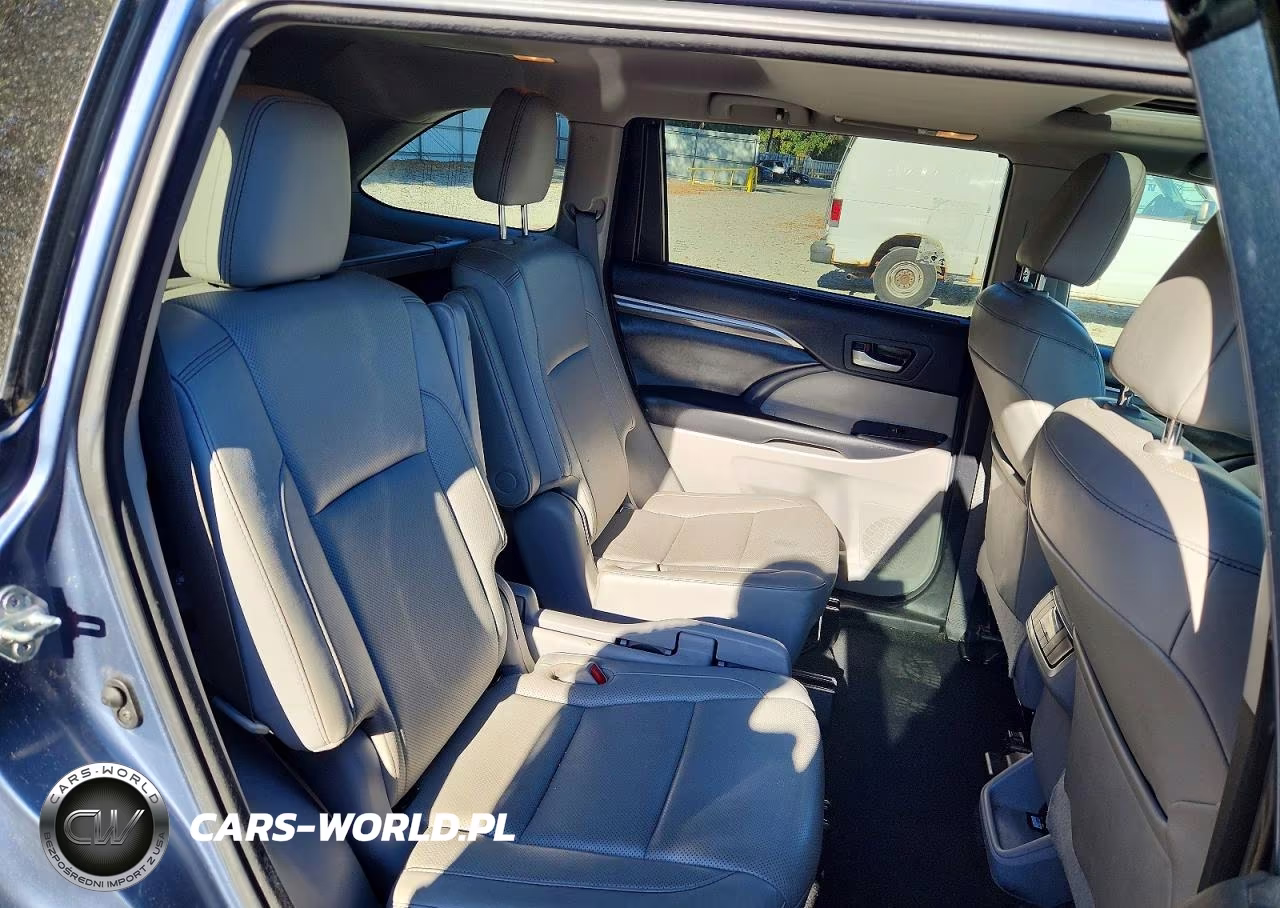 2018 Toyota Highlander Limited VIN:5TDDZRFH9JS487674 - 11